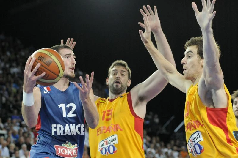 Spain seeks 3rd straight European basketball title