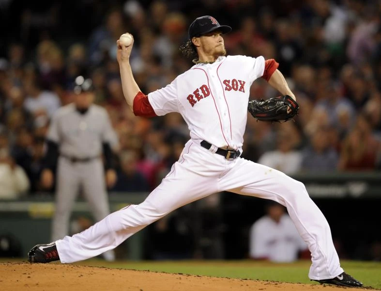 Buchholz goes 11-0 as Red Sox thump Yankees 9-2