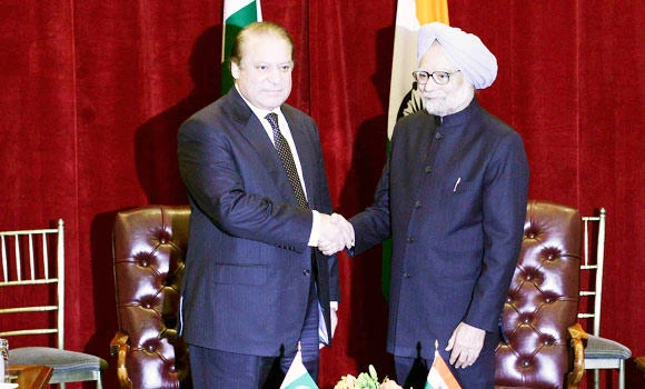 Delhi, Islamabad seek to end Kashmir tension