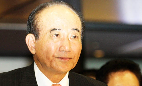 Taiwan speaker fights to keep job after scandal