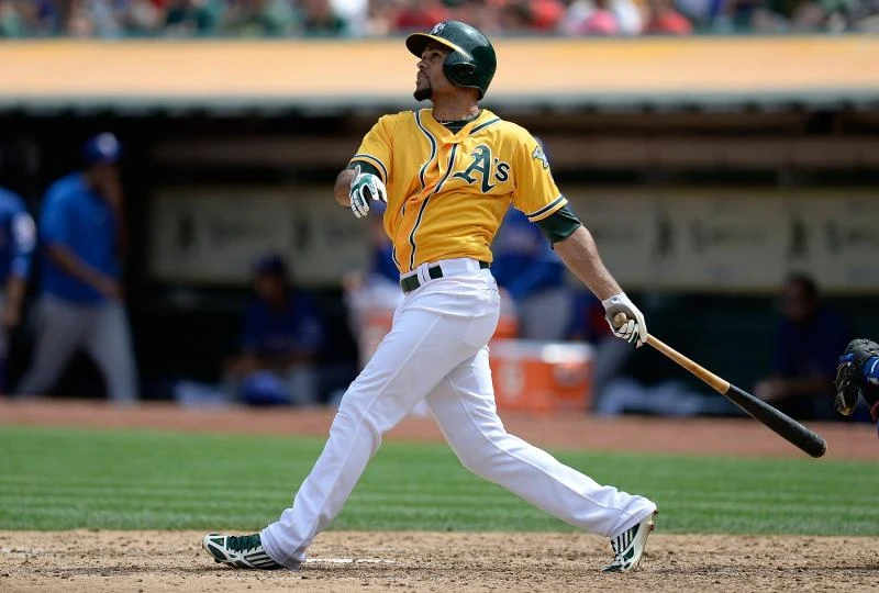 A’s beat Rangers, move up to tie for first in AL West