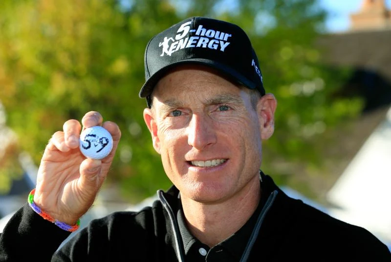Furyk joins select club with magical 59
