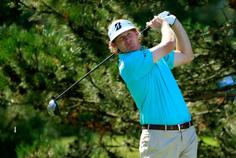 Snedeker zooms out in front at BMW; Tiger 3 back
