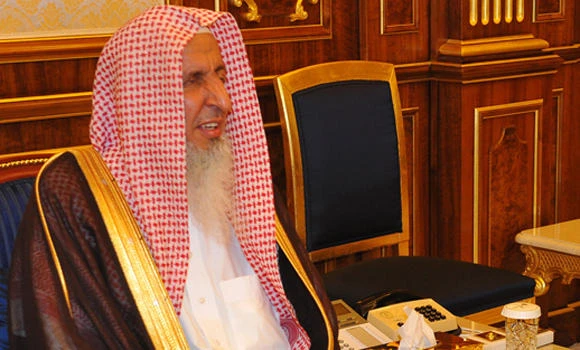Grand mufti censures greedy traders