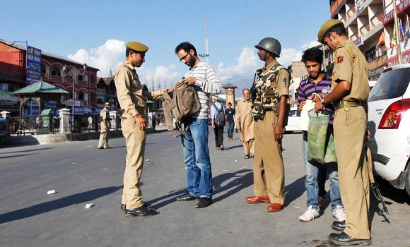 Kashmir in turmoil over Mehta concert