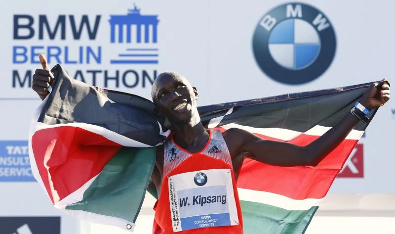 Kipsang sinks marathon world record in Berlin