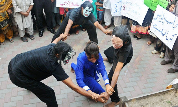 Outcry over rape of five-year-old girl in Pakistan