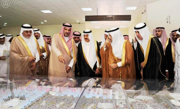 Serve pilgrims with a smile, Prince Faisal tells officials