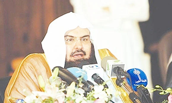 Two holy mosques ready for pilgrims