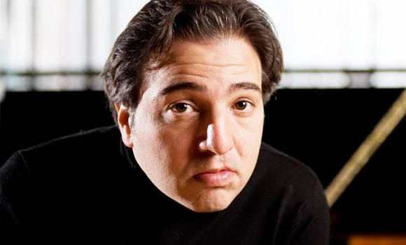 Turkish pianist handed jail term in blasphemy retrial