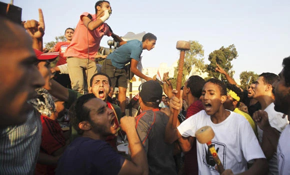 Egypt court bans Muslim Brotherhood group