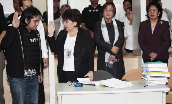 3 senators, 35 others charged in Philippine 'pork barrel' scam