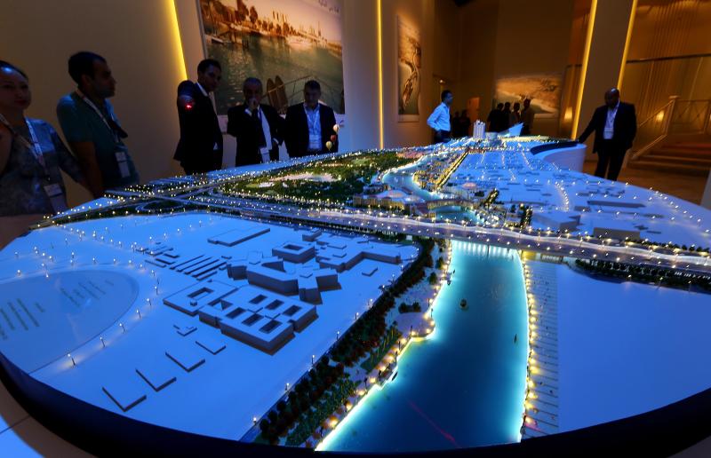 Dubai Nakheel to restart scaled-back palm-shaped island