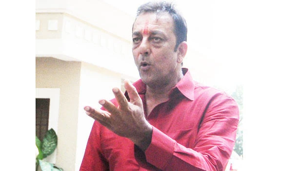 Imprisoned Bollywood actor released for 2 weeks