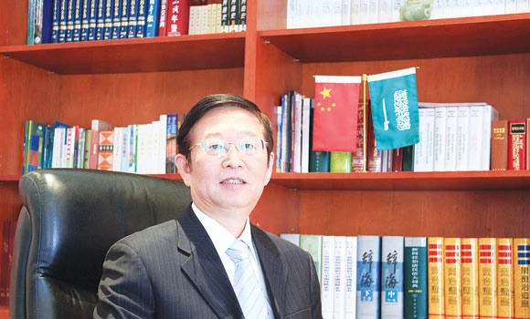 China marching ahead with full confidence