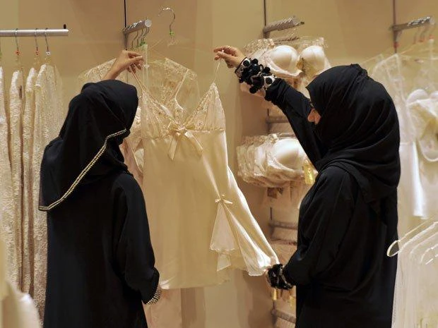 Saudi women unhappy with feminization of lingerie stores