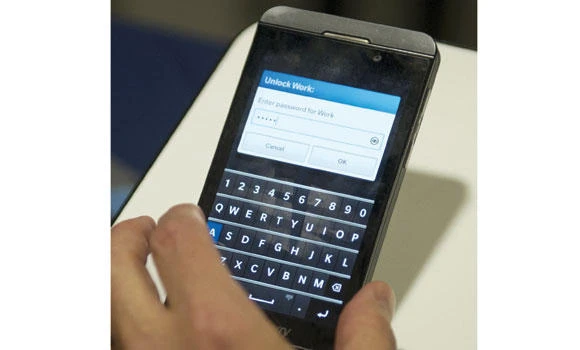 BlackBerry tells clients: ‘You can count on us’