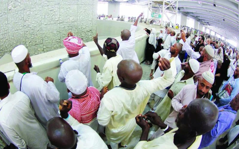 Mina hospital treats hundreds of elderly patients