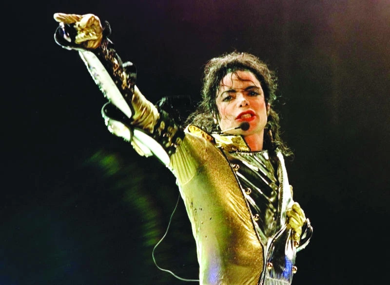 MJ regains top-earning dead celebrity crown