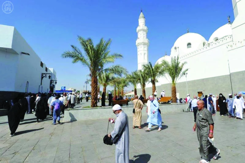 Hajis throng Madinah’s historic sites