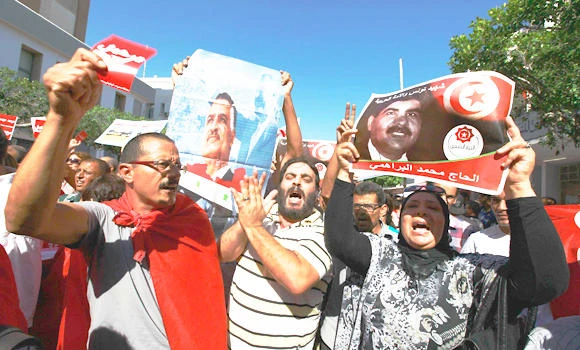 Tunisia press skeptical on eve of crisis talks