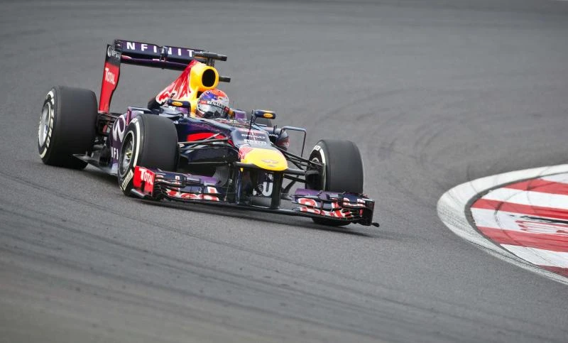Vettel takes pole for Korean Grand Prix