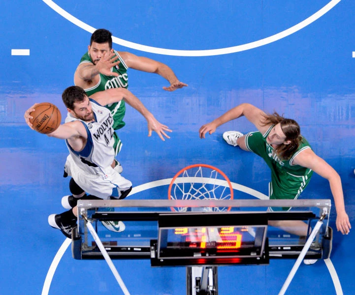 Love powers Timbewolves past Celtics