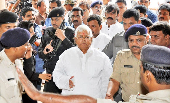 India’s ex-minister gets 5-year jail for graft