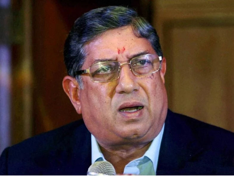 Court stalls Srinivasan return as BCCI boss