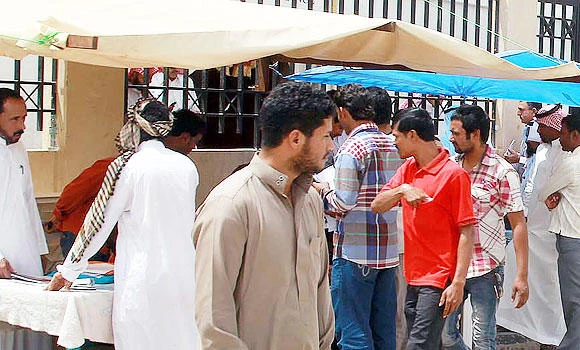 Fake companies sponsor 80% of illegal expatriates