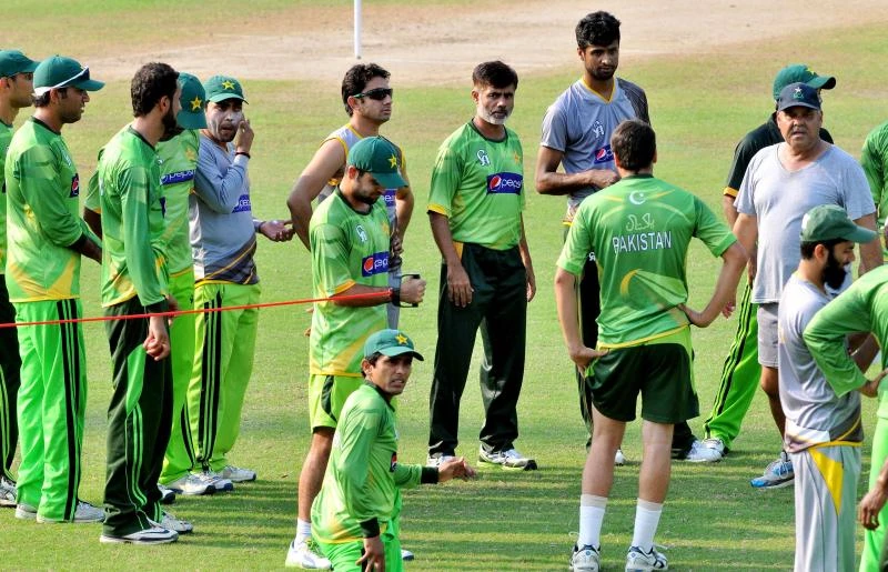 Pakistan spinners will leave South Africa reeling: Whatmore