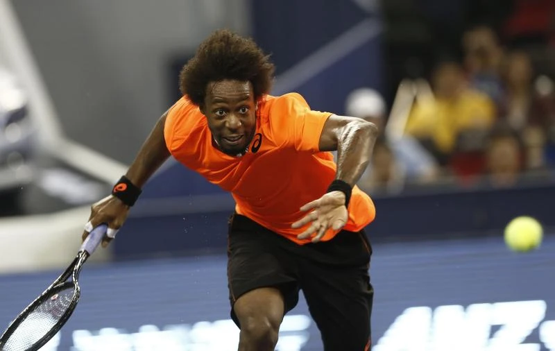 Monfils dumps out Federer at Shanghai