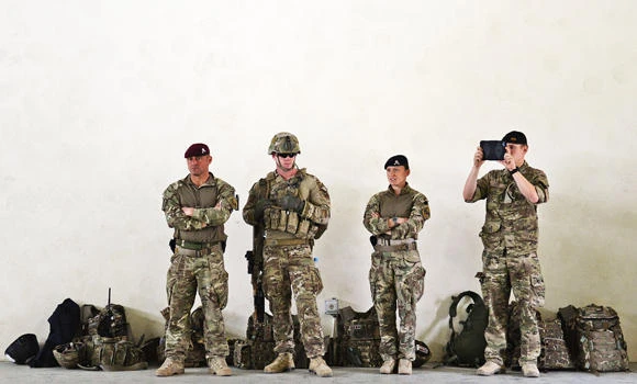 Afghan and foreign soldiers clash near Kabul