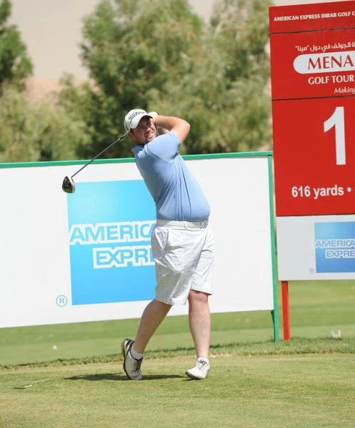 Stewart shoots 66 to seize lead in American Express Dirab Golf Championship