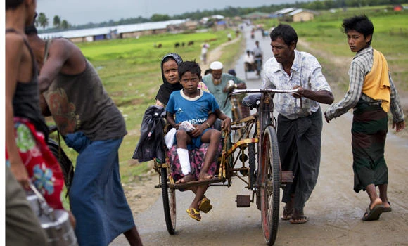 Muslim houses burned in new round of Myanmar violence