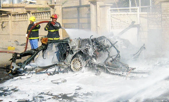 Iraq suicide bomber kills 7 cops outside Baghdad