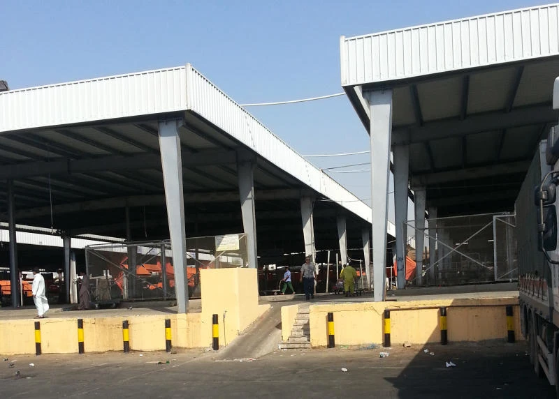 Dozens detained in raid at Jeddah vegetable market