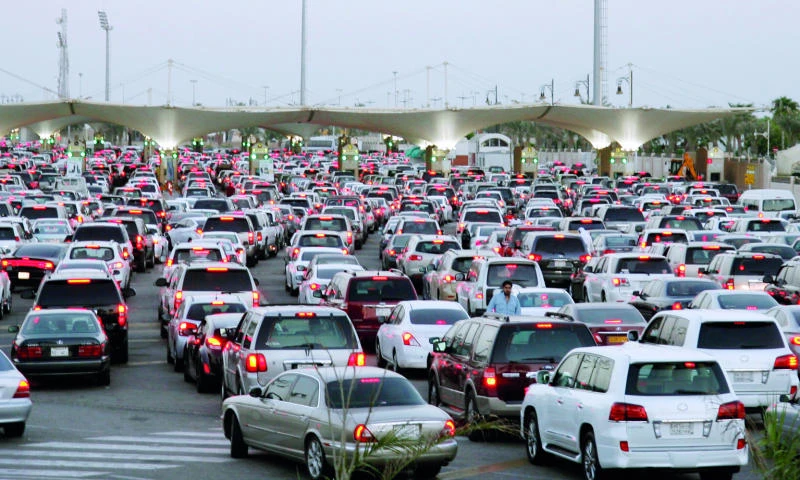 Computer glitch leads to causeway jam