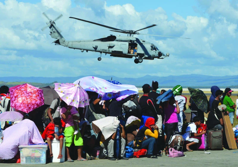 US carrier spearheads Philippine relief effort