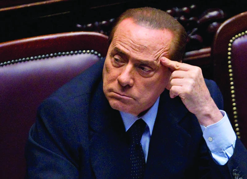 Berlusconi strives to keep party united