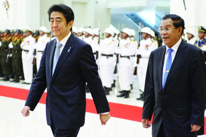 Japan PM pledges to boost relations with Cambodia