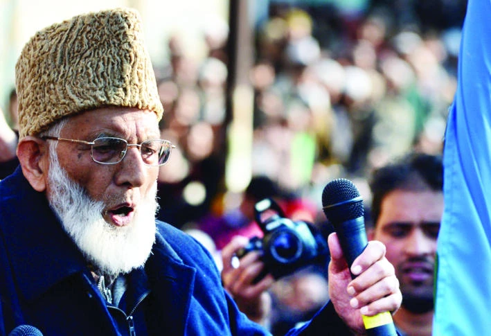 Kashmir’s Geelani detained again