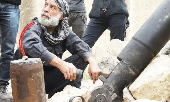 Syrian air raid kills senior rebel commander