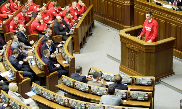 Ukraine Parliament delays vote on ex-PM’s release