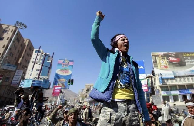 Thousands rally for south Yemen independence