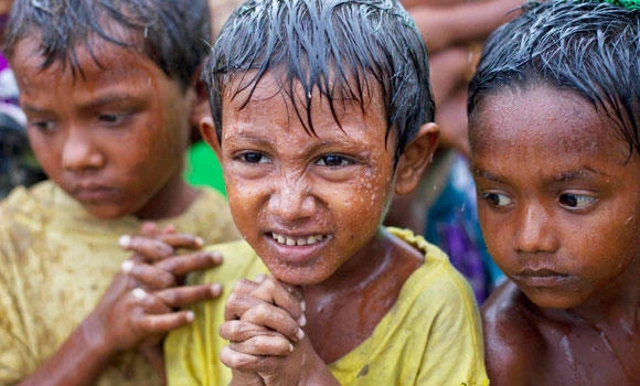 Boat carrying 70 Rohingya sinks off Myanmar