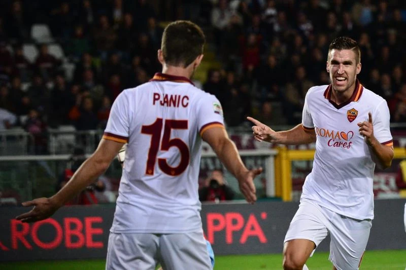Roma’s record run ends, Bayern rolls on