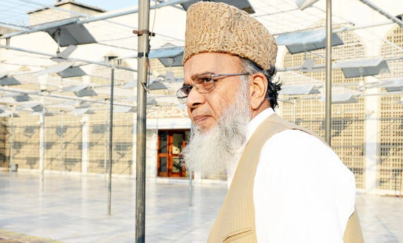 Pak Army demands apology from JI leader