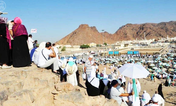 Pilgrims can don tourist hats after performing Umrah
