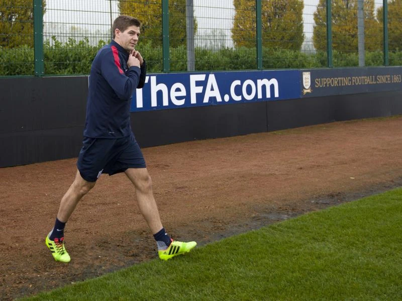 Gerrard wants derby win to spark title challenge